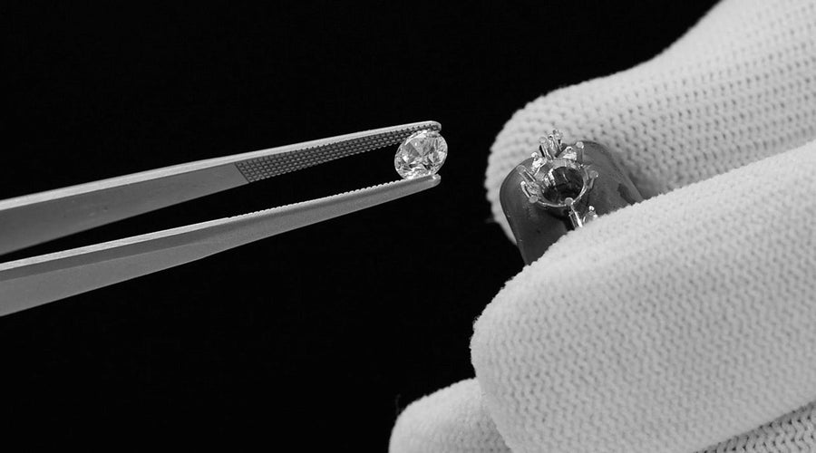 Jak rozpoznać dobry diament - poradnik pierścionków zaręczynowych w butikach BELLER. - BELLER: Official Online Store & Luxury Jewelry Atelier
