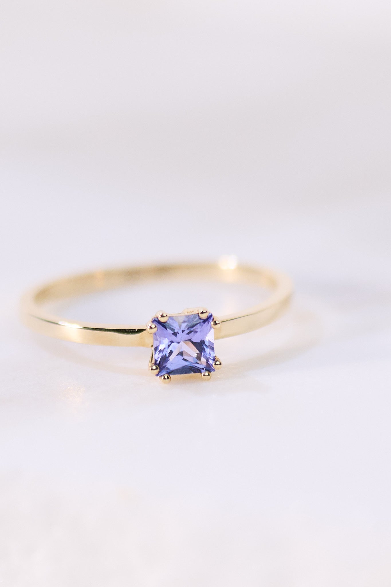 Pierścionek złoty z tanzanitem B One N°29 - BELLER: Official Online Store & Luxury Jewelry Atelier