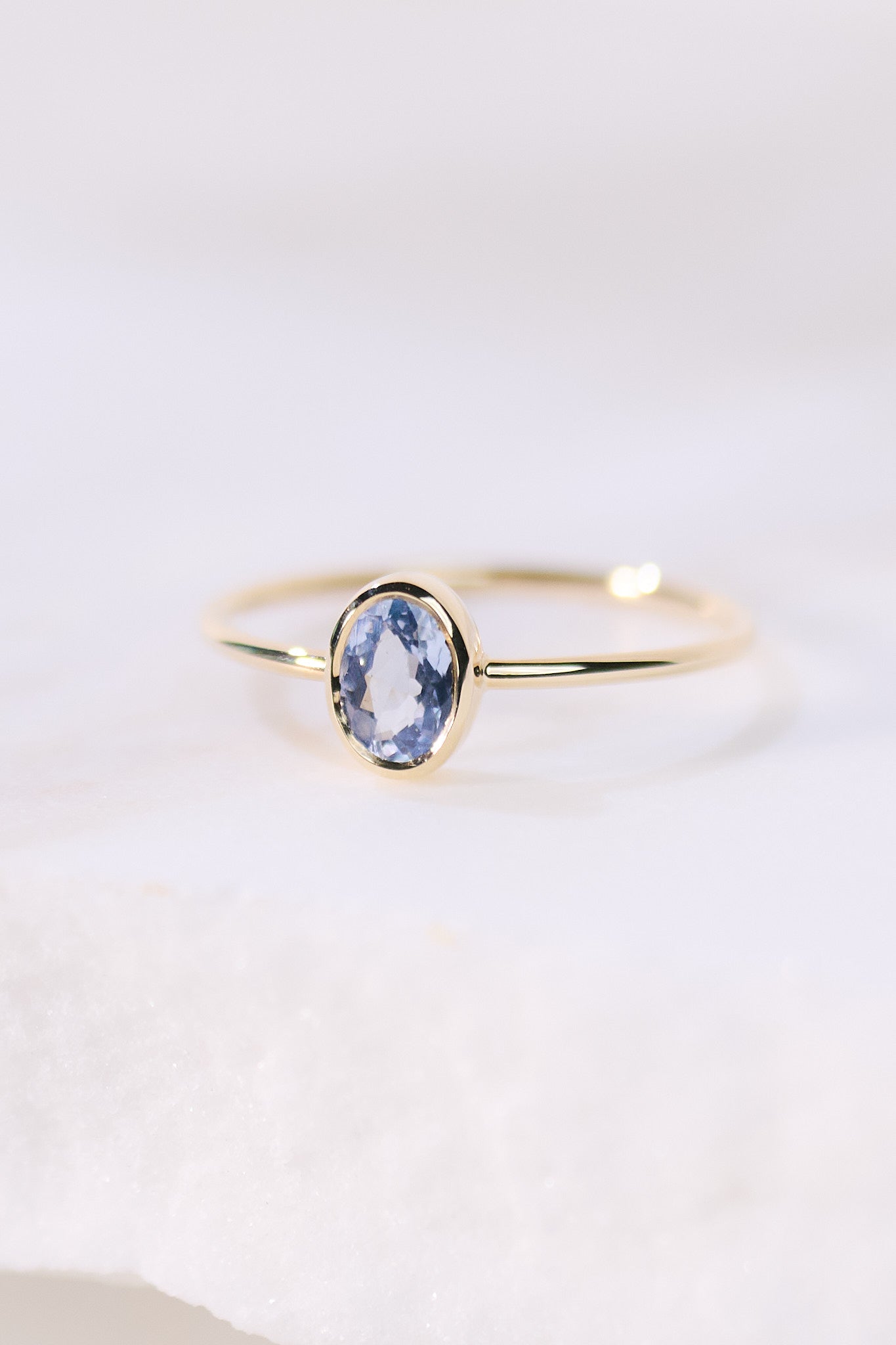Pierścionek złoty z szafirem B One N°36 - BELLER: Official Online Store & Luxury Jewelry Atelier