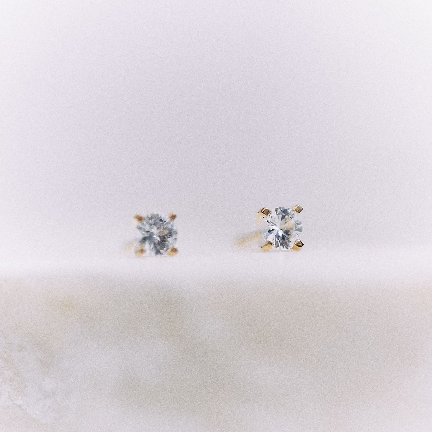 Kolczyki złote z szafirami silver blue B One N°1 - BELLER: Official Online Store & Luxury Jewelry Atelier