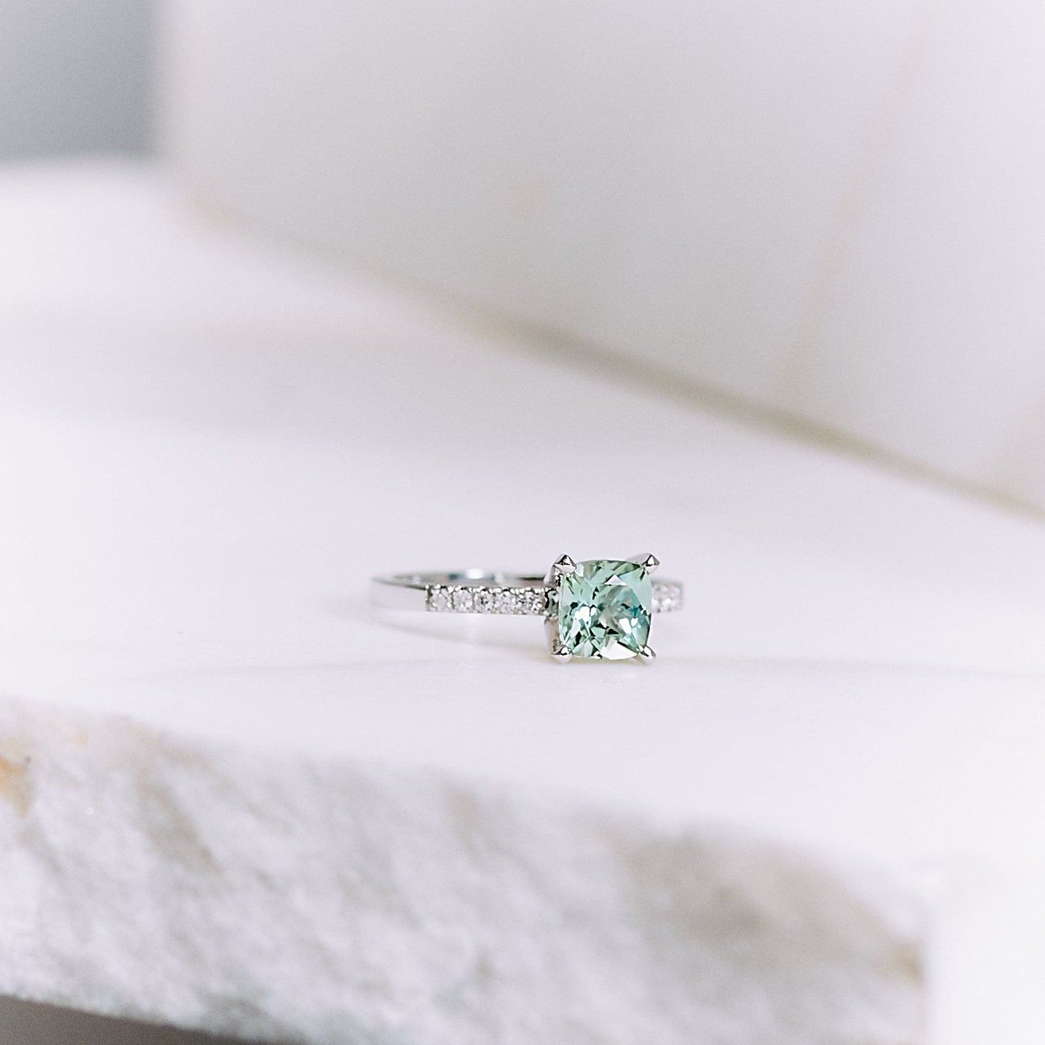 Pierścionek złoty z turmalinem i brylantami B One N°6 - BELLER: Official Online Store & Luxury Jewelry Atelier