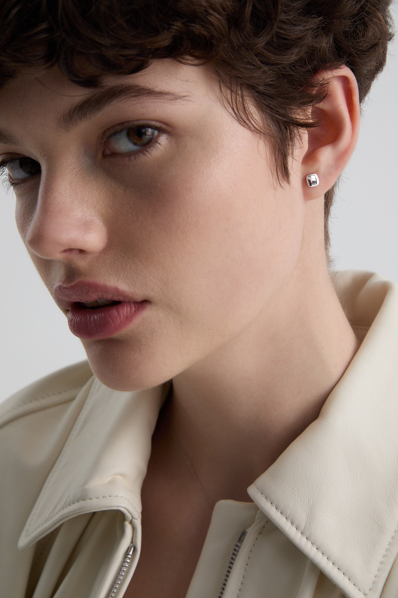 Kolczyki srebrne Cube N°2 - BELLER: Official Online Store & Luxury Jewelry Atelier