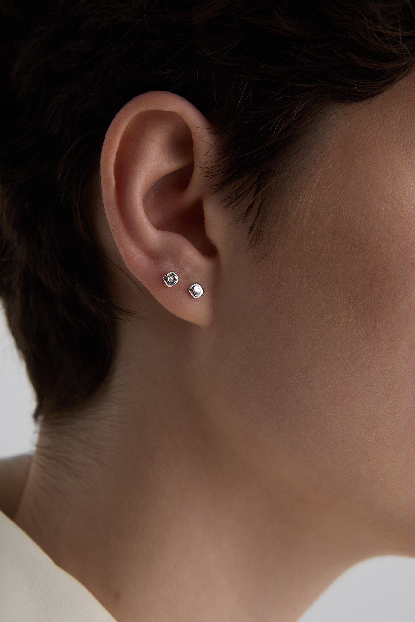 Kolczyki srebrne Cube N°1 - BELLER: Official Online Store & Luxury Jewelry Atelier