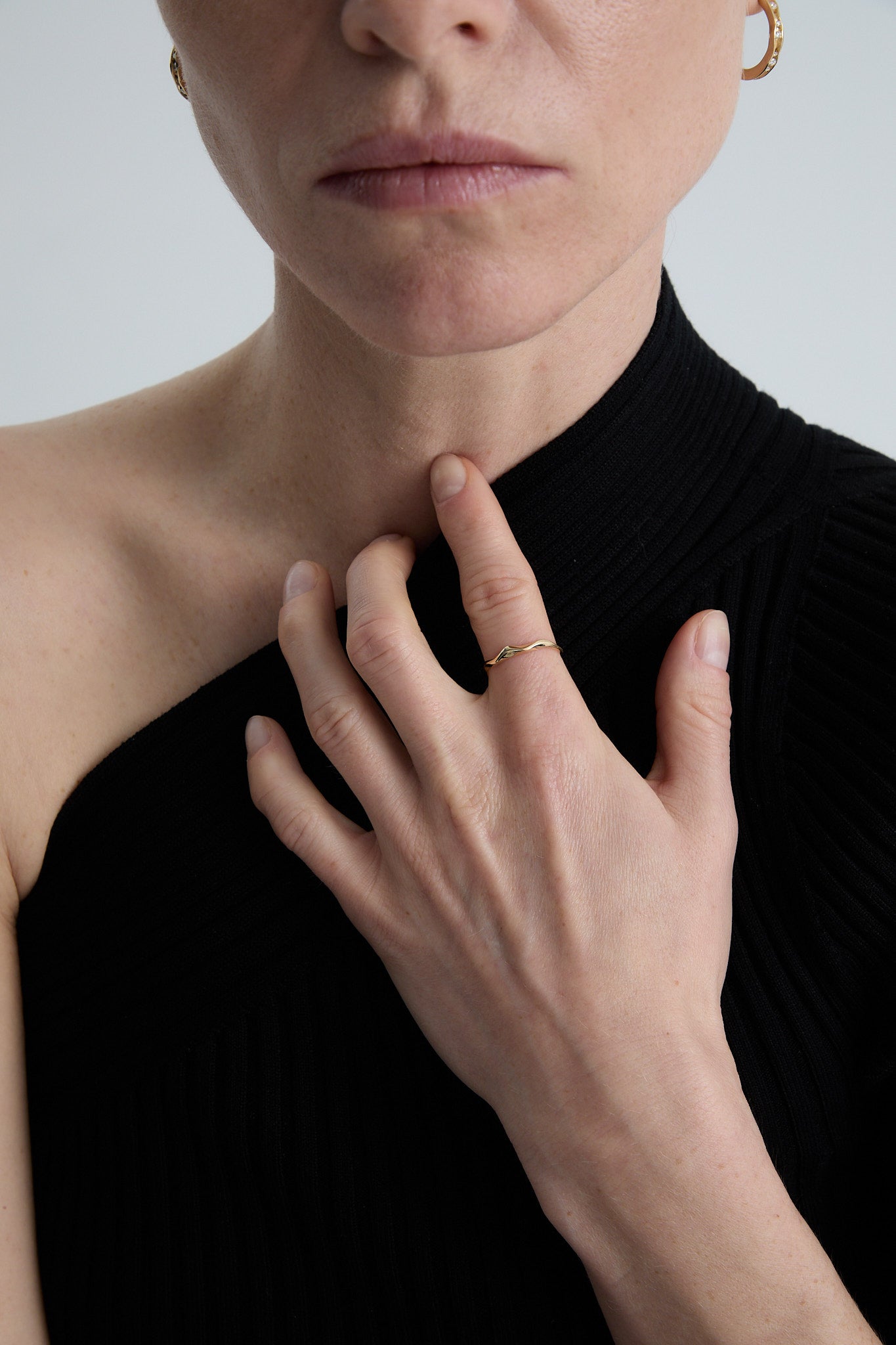 Pierścionek złoty On the edge N°5 - BELLER: Official Online Store & Luxury Jewelry Atelier
